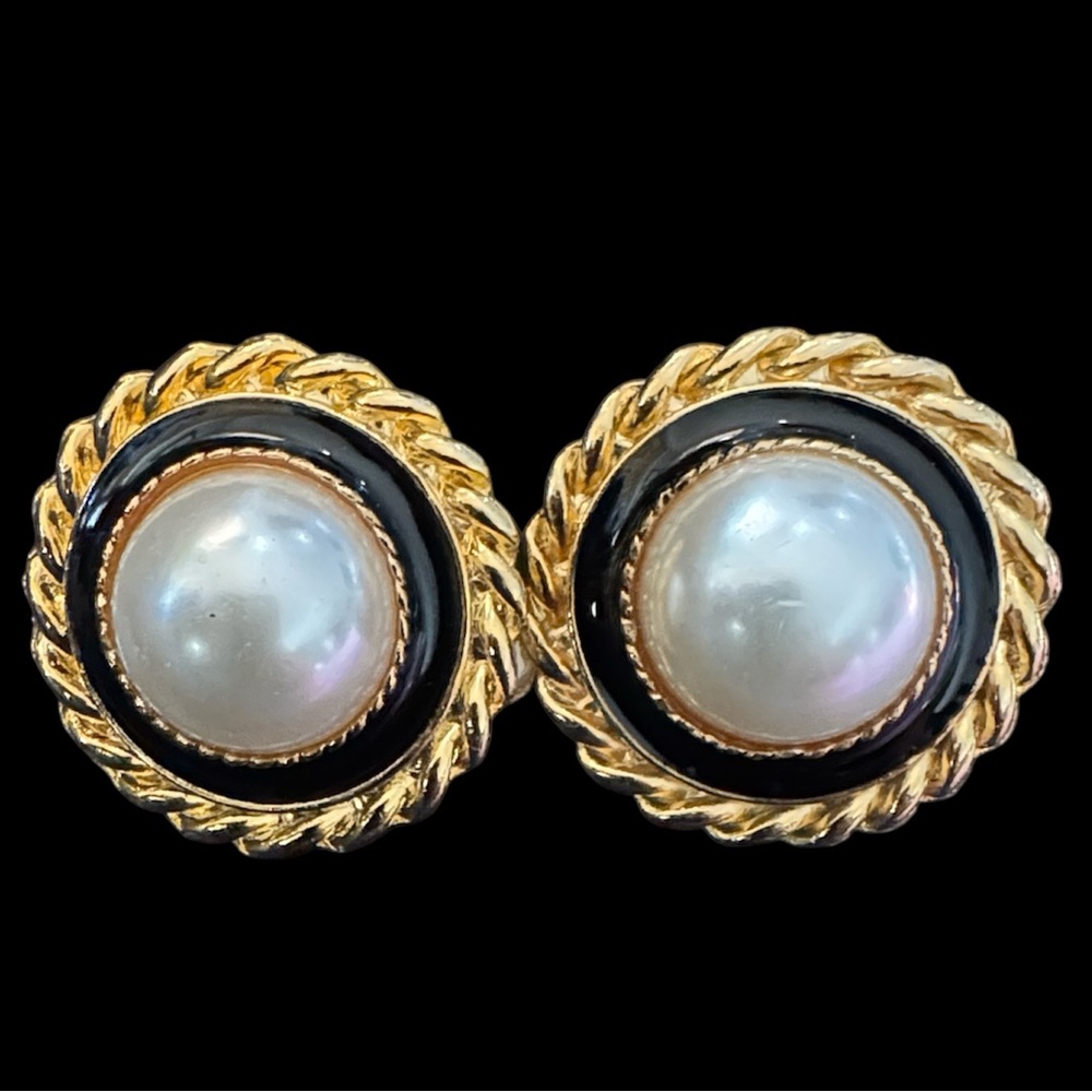 Vintage Pearl Button Clip On Earrings